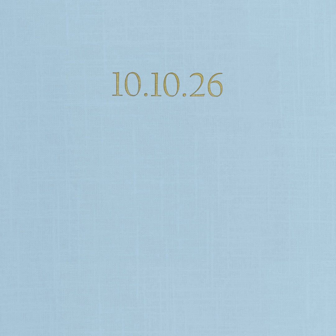Our wedding binders are the perfect wedding planning tool, customized cover with your wedding date
