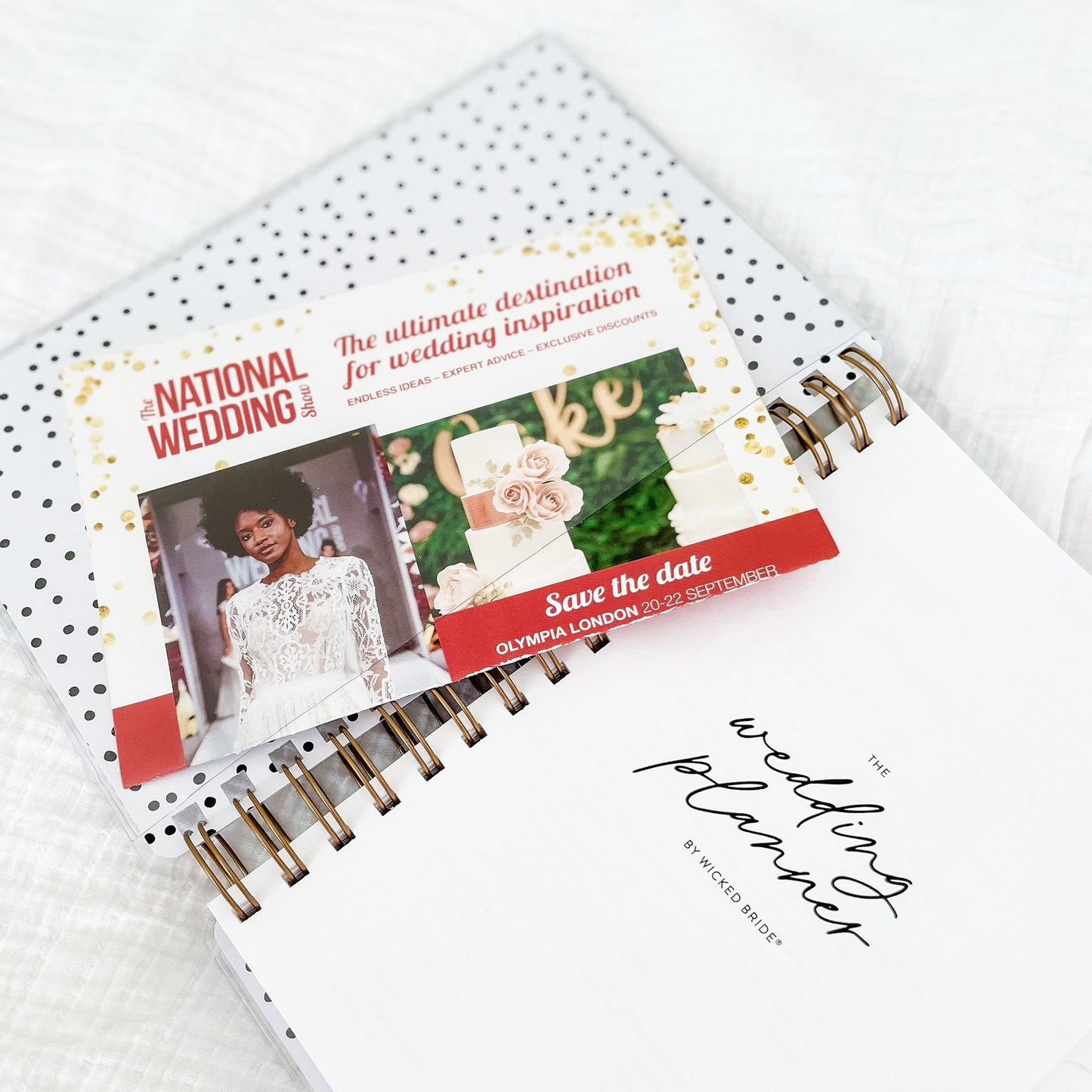 Neutral Leaves Wedding Planner Book